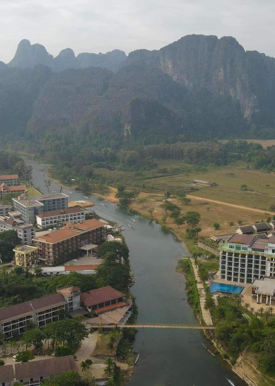 Vangvieng Sunrise East Hotel Vang Vieng Bagian luar foto